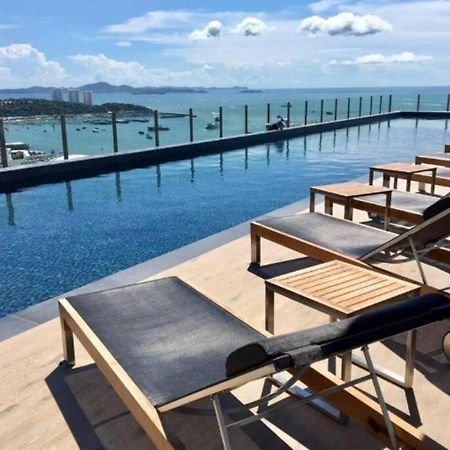 The Base Central Pattaya Quiet Room With Infinity Pool & Free Netflix Exterior foto