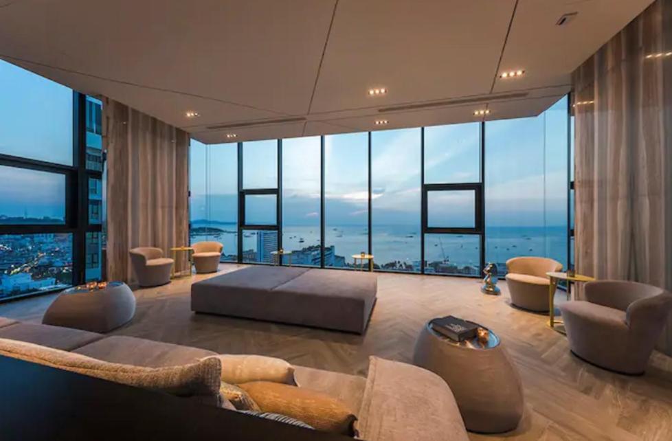 The Base Central Pattaya Quiet Room With Infinity Pool & Free Netflix Exterior foto