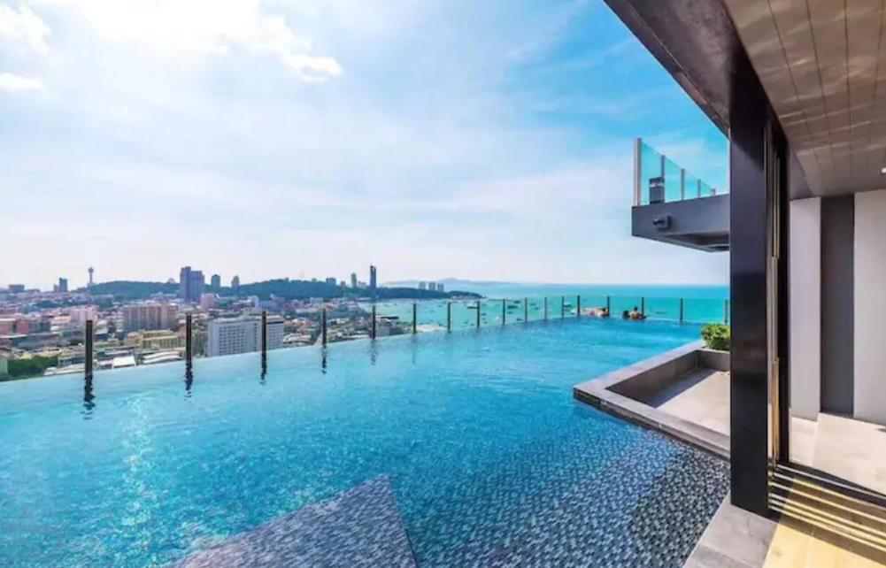 The Base Central Pattaya Quiet Room With Infinity Pool & Free Netflix Exterior foto